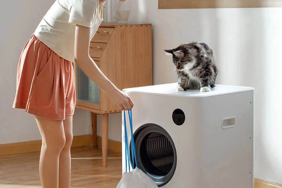 best self cleaning cat litter boxes